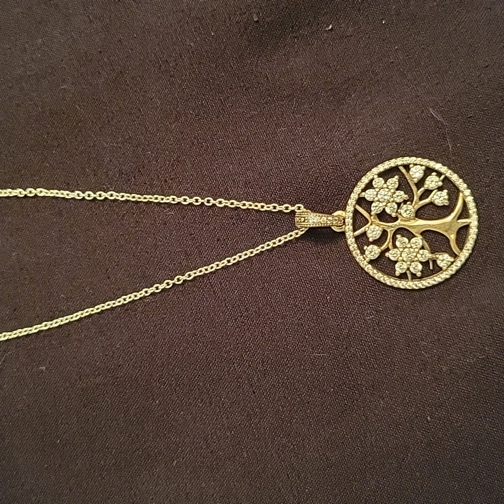 Pandora family tree necklace 24"